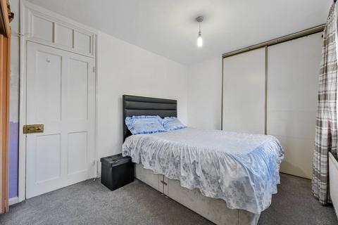 3 bedroom terraced house for sale, Charlton Park Lane, Charlton, London, SE7