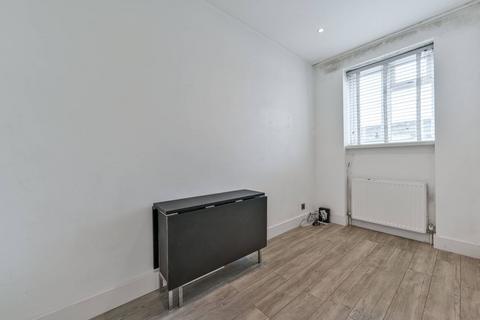 2 bedroom flat to rent, Pentonville Road, Islington, London, N1