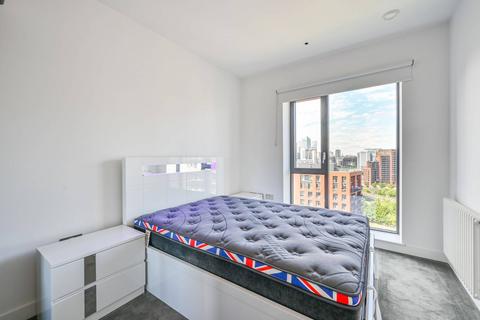 2 bedroom flat to rent, Grantham House, Canary Wharf, London, E14