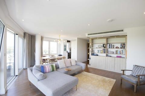 3 bedroom apartment for sale, Henry Macaulay Avenue, Kingston Upon Thames KT2