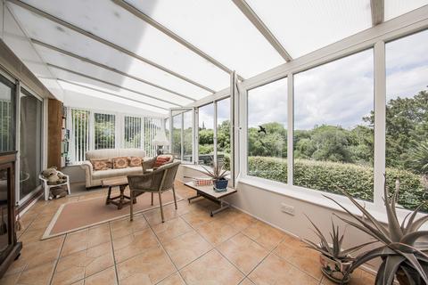 3 bedroom detached house for sale, New Road, Rotherfield