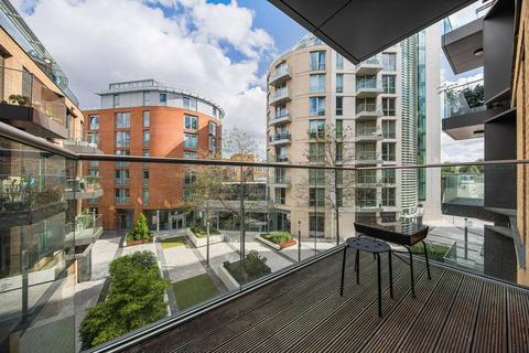 2 bedroom flat to rent, Plaza Gardens, East Putney, London, SW15