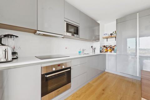1 bedroom apartment to rent, Rutherford Heights, Elephant And Castle