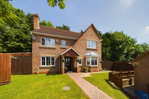 4 bedroom detached house for sale, Betony Road, Burton-on-Trent