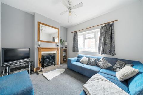 4 bedroom end of terrace house for sale, Gloucester, Gloucestershire GL1