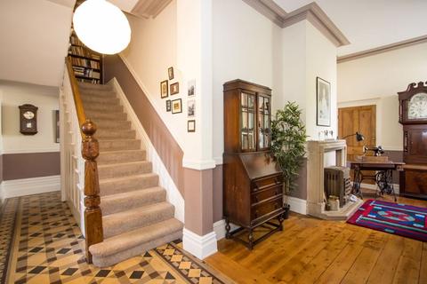 6 bedroom semi-detached house for sale, Westbourne Road, Penarth