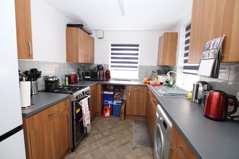 2 bedroom terraced house for sale, WEELSBY STREET, GRIMSBY