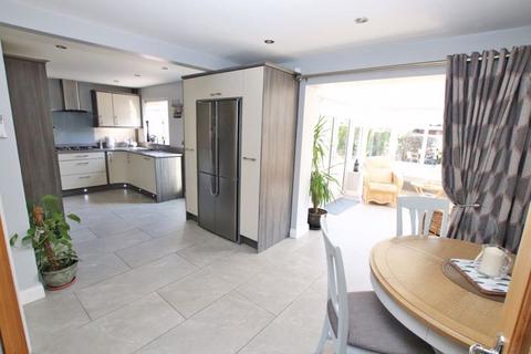 26 Albatross Drive, Grimsby, DN37 9PE