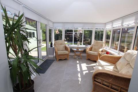 26 Albatross Drive, Grimsby, DN37 9PE