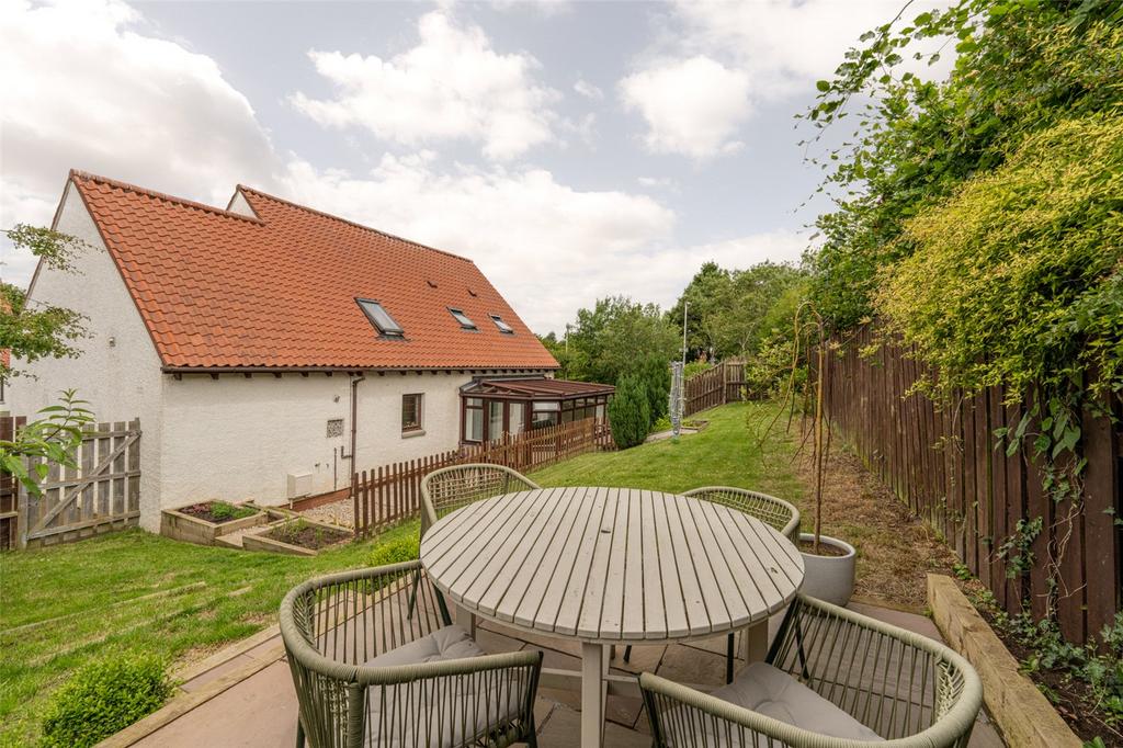 Rear Garden Alt