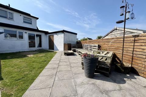 3 bedroom semi-detached house for sale, Valley, Holyhead