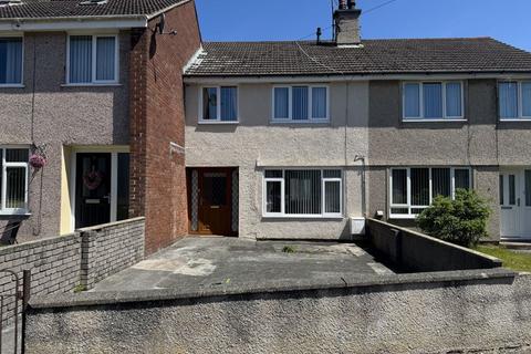 3 bedroom terraced house for sale, St. Seiriols Close, Holyhead