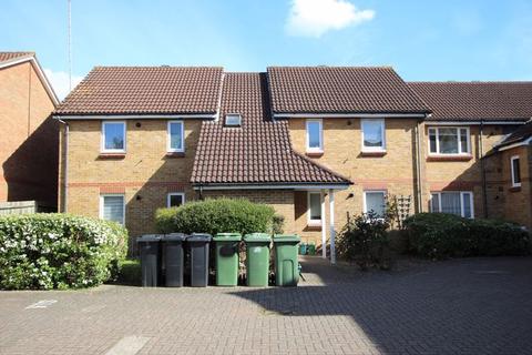 1 bedroom apartment for sale, Farriers Road, Epsom