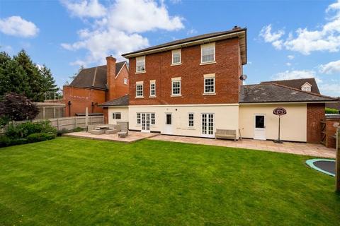 5 bedroom detached house for sale, Kingswood Avenue, Wychwood Park, Weston