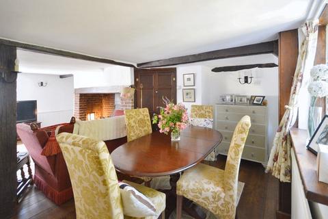 3 bedroom character property for sale, Northchapel, West Sussex