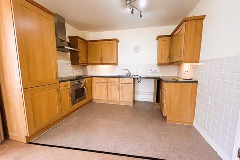 2 bedroom apartment for sale, Knaves Court, High Street, Brownhills, WS8 6DJ