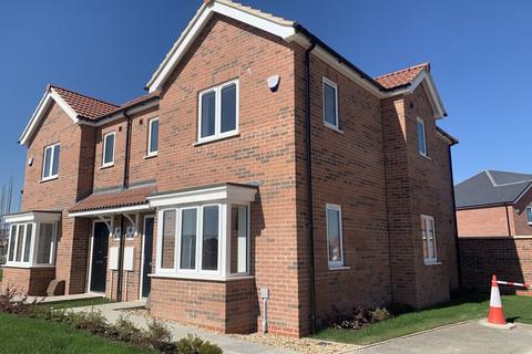 3 bedroom house to rent, Lord Allerton Way, Horncastle