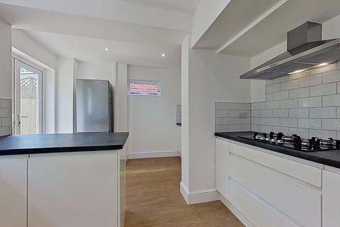 14 Hathaway Road, Sutton Coldfield, B75 5JB