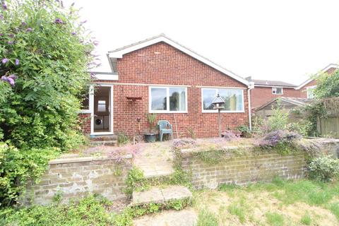 3 bedroom semi-detached bungalow for sale, Suffolk Close, Colchester