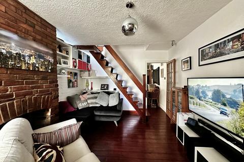 21 Seaton Road, London Colney, St Albans, AL2 1RL