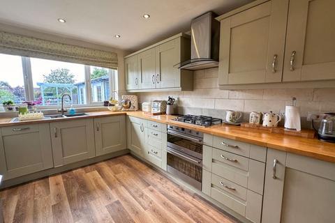 174 Cheadle Road, Cheddleton, Leek, ST13 7BD