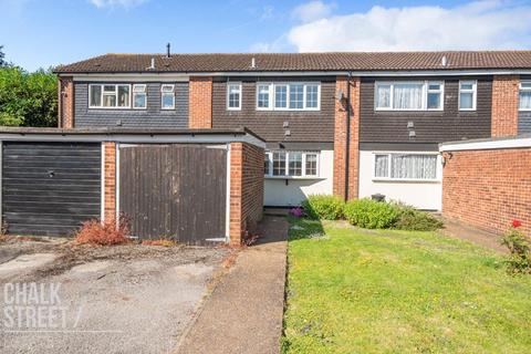 3 bedroom terraced house for sale, Widecombe Close, Harold Hill, RM3