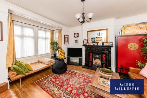 4 bedroom semi-detached house to rent, Radnor Road, Harrow, HA1 1RZ