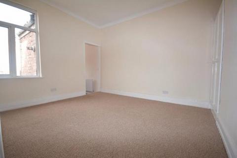 2 bedroom terraced house to rent, Rigg Street, Crewe, CW1