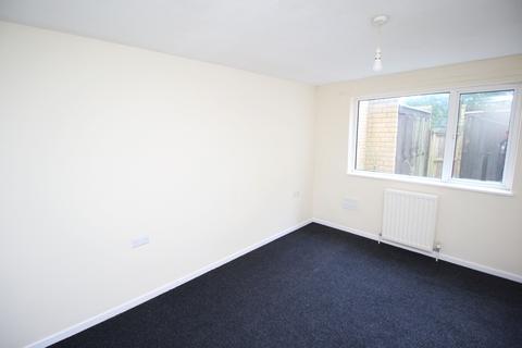 2 bedroom apartment to rent, Cleavers Avenue, Conniburrow, MK14 7DG