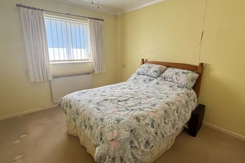 1 bedroom apartment for sale, Hucclecote Road, Gloucester