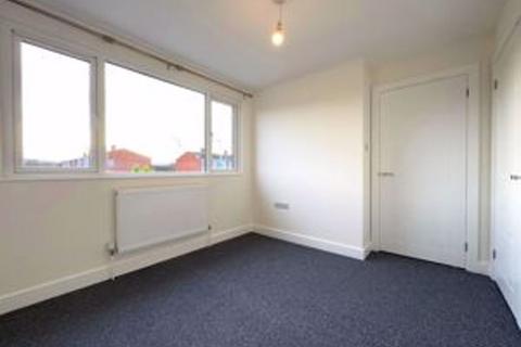 14 Amber Close, Tuffley, Gloucester, GL4 0RL