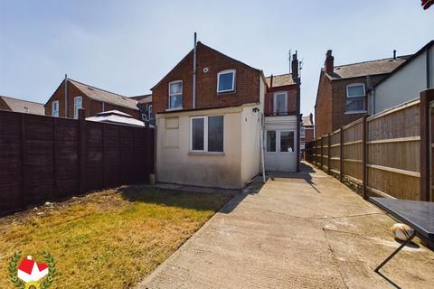 3 bedroom semi-detached house for sale, Hatherley Road, Gloucester