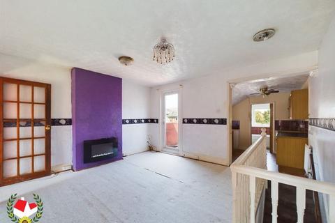 3 bedroom semi-detached house for sale, Hatherley Road, Gloucester