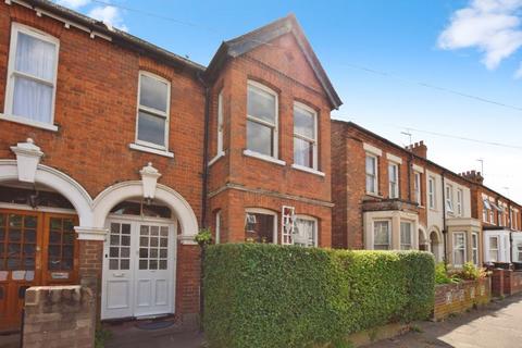 Mixed use to rent, Campbell Road, Bedford