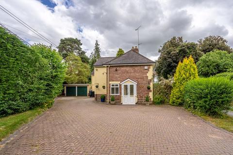 4 bedroom cottage for sale, Kingswood Road, Wolverhampton WV7