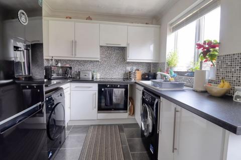 2 bedroom terraced house for sale, Outgate, Scunthorpe