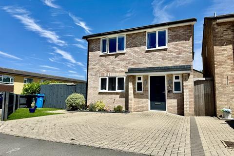 4 bedroom detached house for sale, Gosling Close, Poole BH17