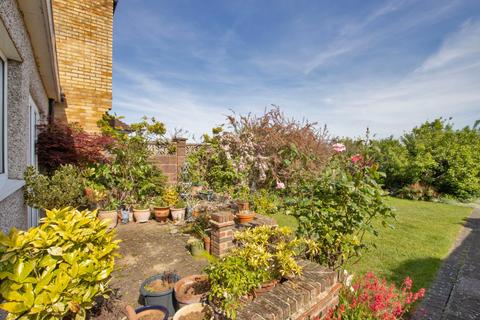 53 Warren Road, Dartford, DA1 1PS