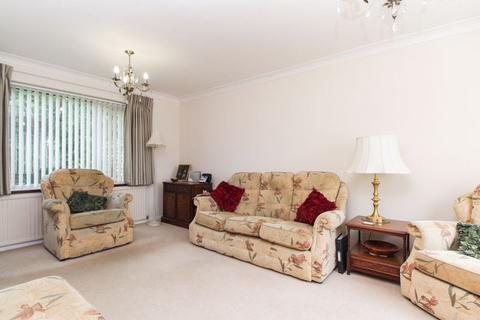 5 bedroom detached house for sale, Radwell Road, Bedford MK44