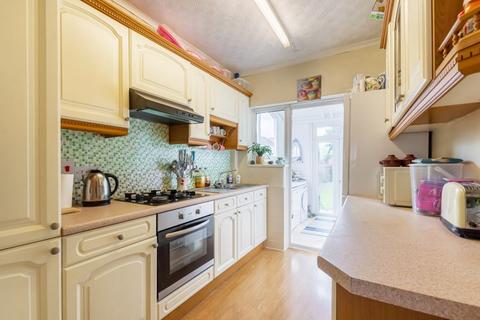 3 bedroom semi-detached house for sale, Wickham Street, Welling DA16