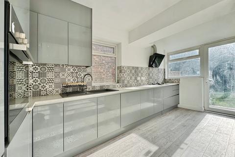 4 bedroom detached house for sale, Trowell Road, Nottingham, Nottinghamshire