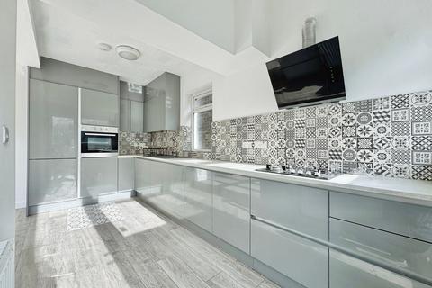 4 bedroom detached house for sale, Trowell Road, Nottingham, Nottinghamshire