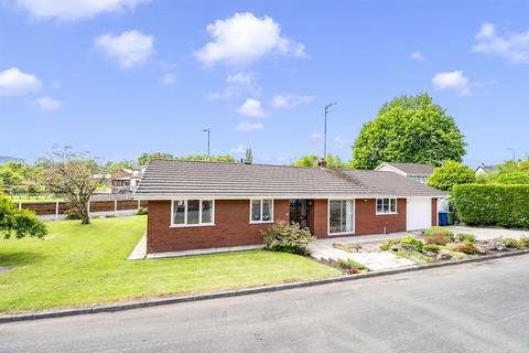 3 bedroom bungalow for sale, The Rise, Wigan WN6