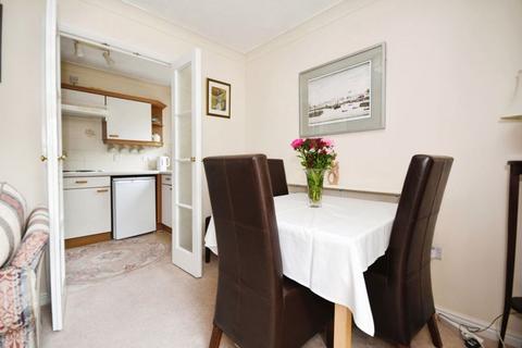 2 bedroom retirement property for sale, Hardwick Mount, Buxton SK17