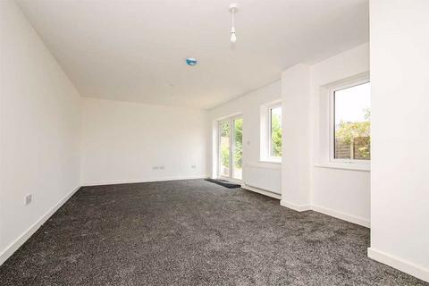 2 bedroom flat to rent, 17 Chase Road, Burntwood WS7