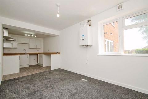 1 bedroom flat to rent, 17 Chase Road, Burntwood WS7