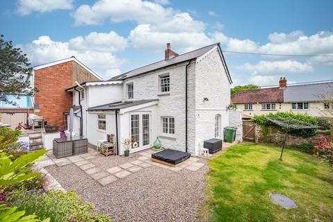 3 bedroom semi-detached house for sale, Llanellen Road, Abergavenny NP7