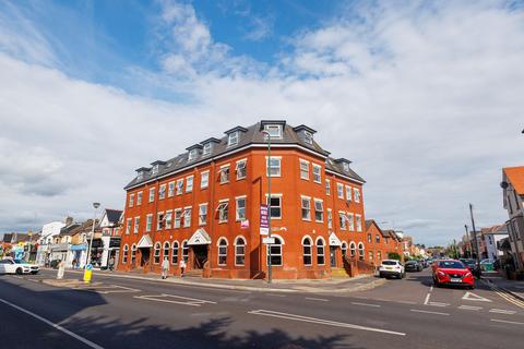 1 bedroom flat to rent, 744-748 Christchurch Road, , Bournemouth