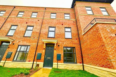 2 bedroom house to rent, Acacia Terrace, Seacroft, LEEDS