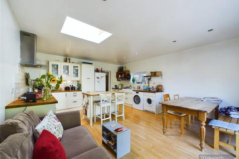 2 bedroom end of terrace house for sale, Tolworth Road, Surbiton KT6